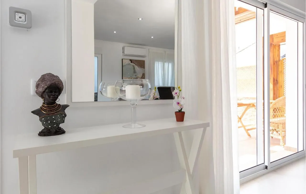 Awesome Home In Mezquitilla With Kitchen Holiday home