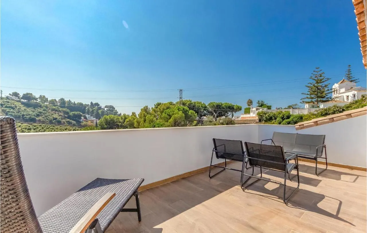 Awesome Home In Mezquitilla With Kitchen Holiday home